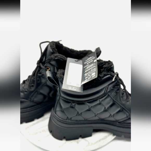 Vero Moda Black Quilted Moto Boots with Platform Sole - Picture 3 of 7